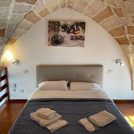 B&B Piazzetta Verdi Lecce Extérieur photo
