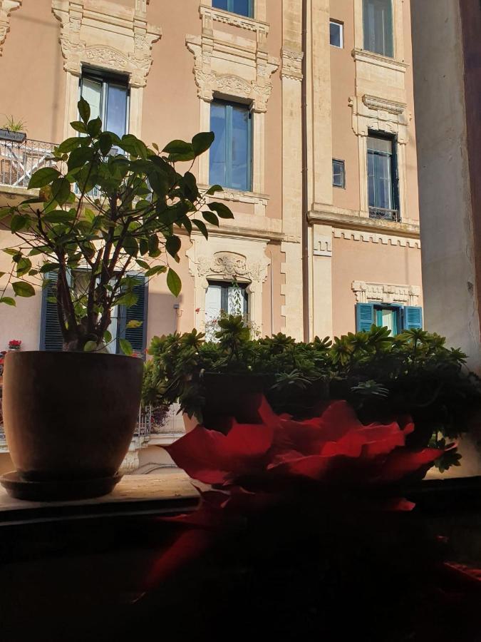 B&B Piazzetta Verdi Lecce Extérieur photo